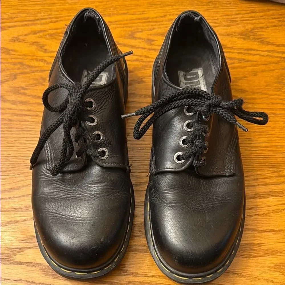 Classic Black Leather Men's Shoes